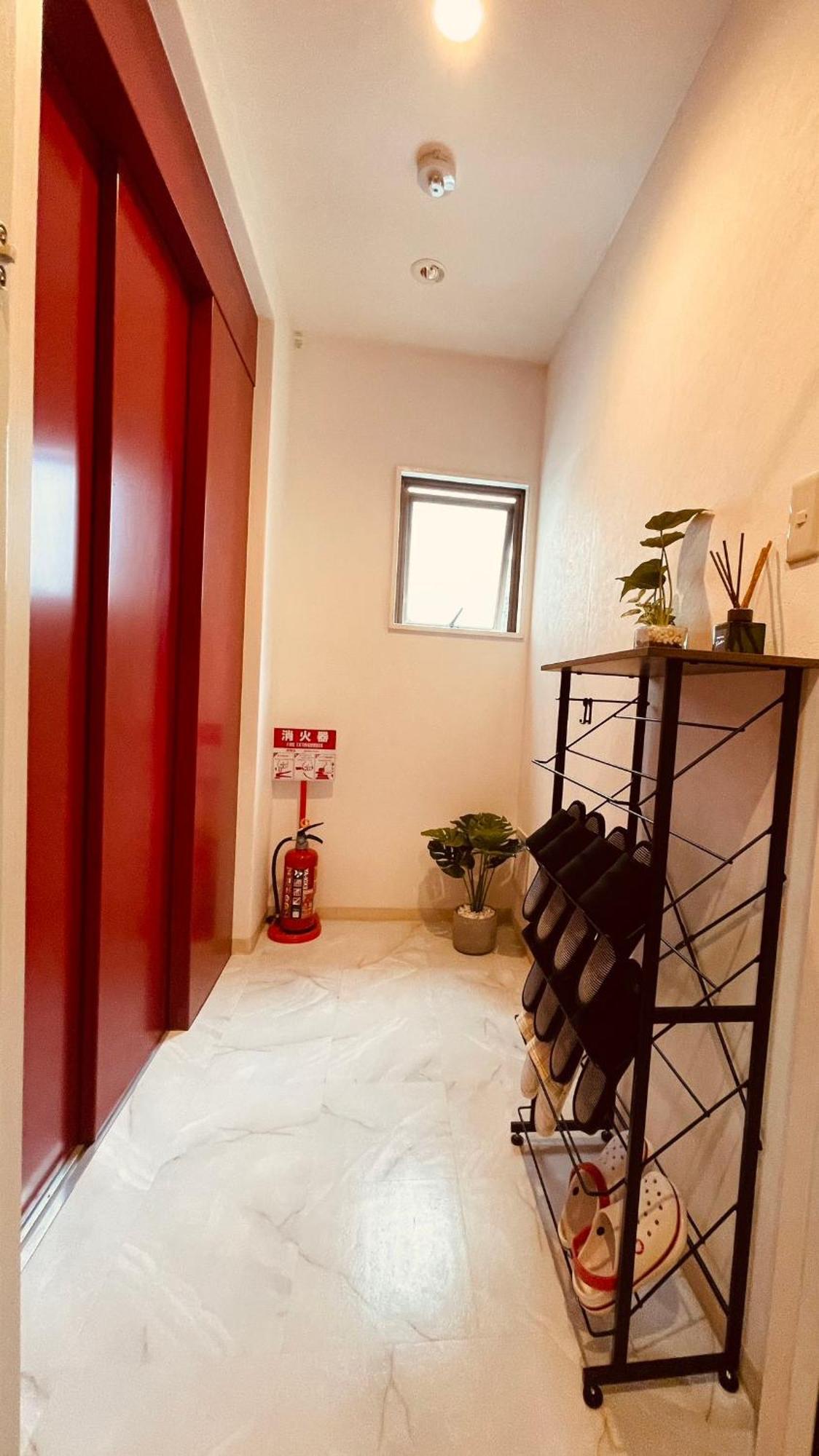 Apartment 幸・3 *